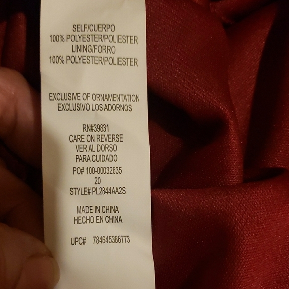 Jrs Plus Burgundy Strapless Gown with Crystal Accents Size20 - Picture 4 of 5